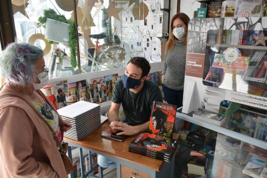 Firma comics Pablo Lara 1