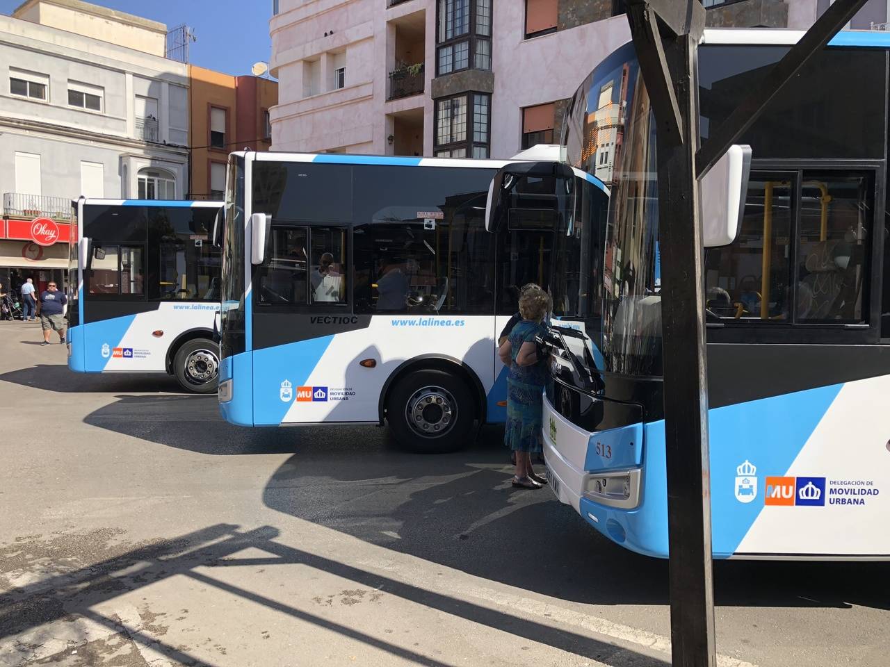 AUTOBUSES