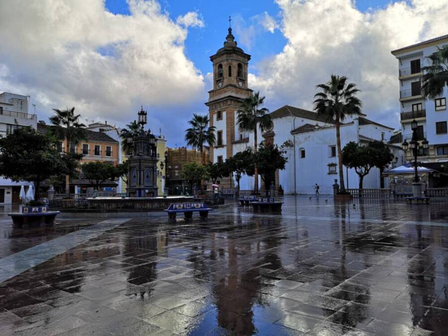 La Plaza Alta de Algeciras. Algeciras por el mundo: una exposición fotográfica muestra a Argentina los encantos de la ciudad