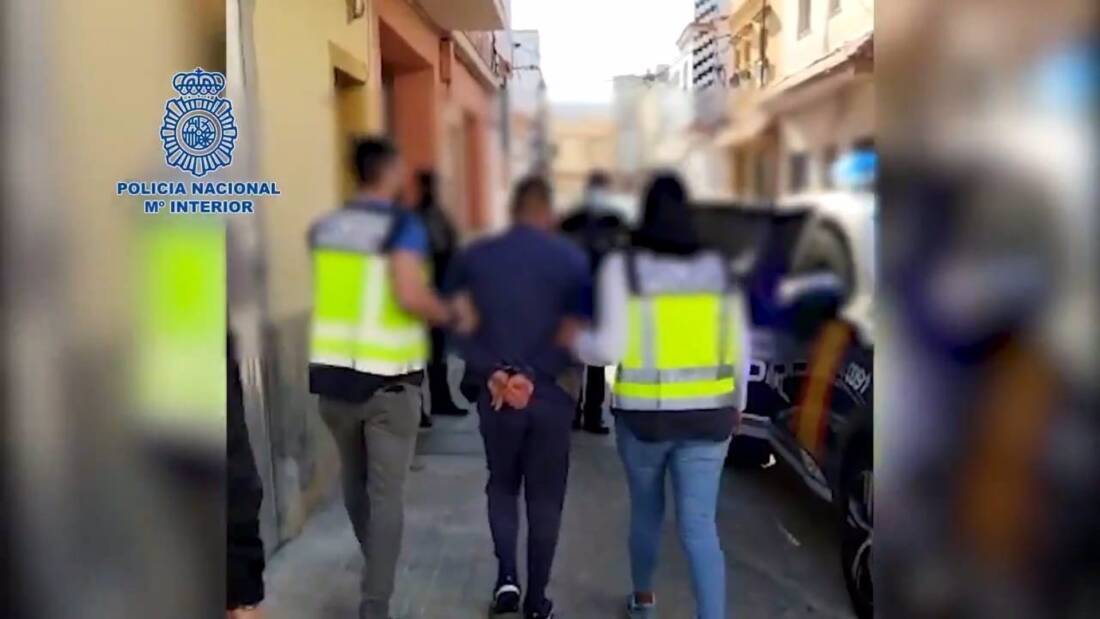 Cádiz.-Sucesos.- Ascienden a 21 las personas detenidas por su presunta participación en los disturbios en La Línea