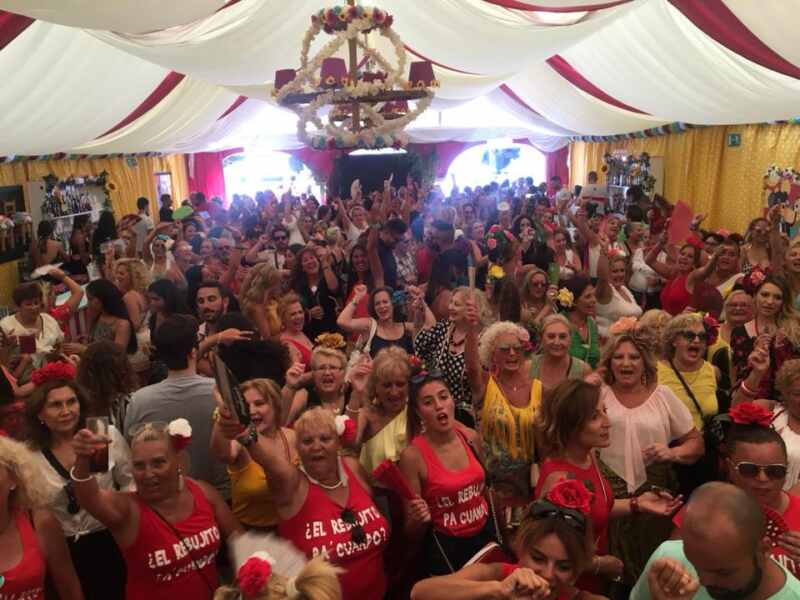 37343207_631513460548776_4663720350377312256_n