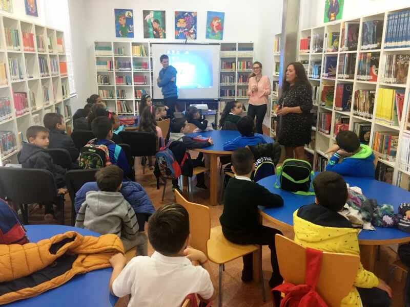 Actividad_biblioteca_ingles Actividad_biblioteca_ingles
