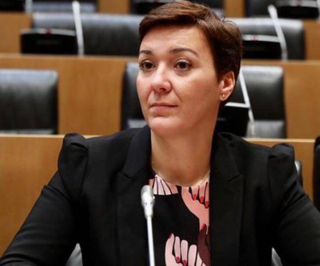 Gemma Araujo diputada PSOE