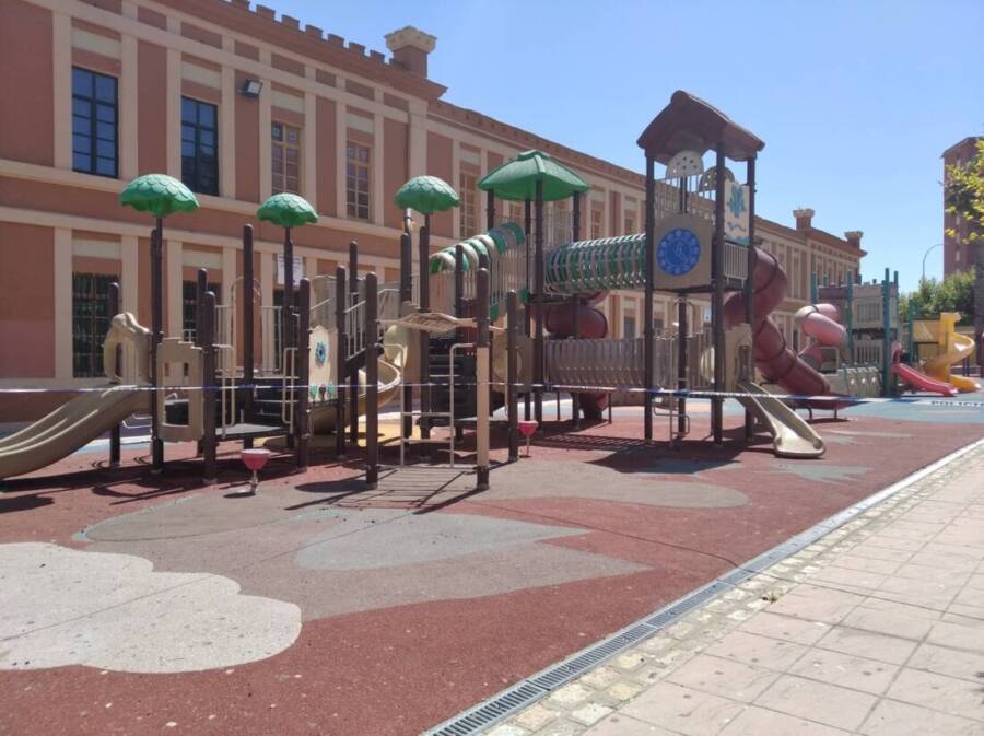 PARQUES_INFANTILES