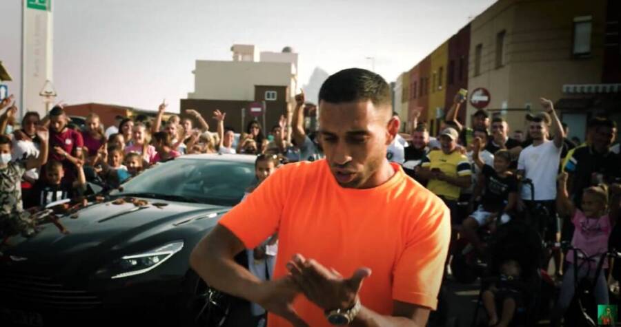 mister you la línea