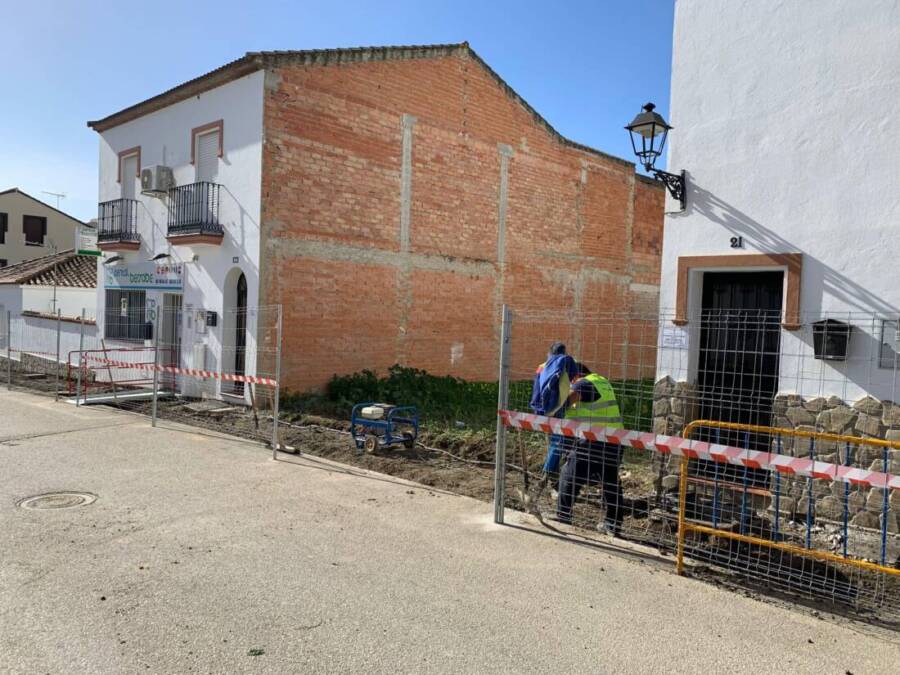 Obras acerado Jimena