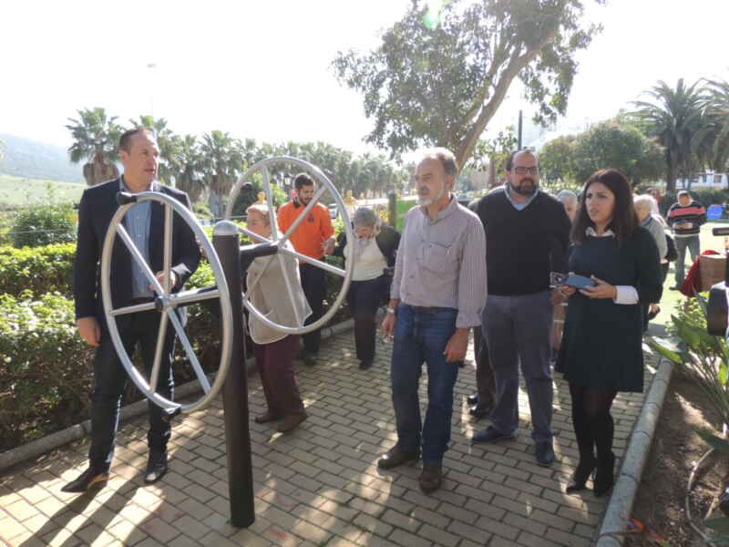 inaugura parque mayores casco2