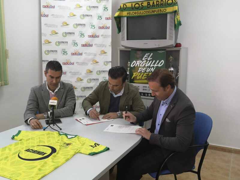 Firma del convenio UD Los Barrios Firma del convenio UD Los Barrios