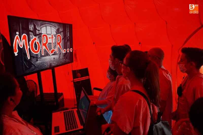escape room escape room