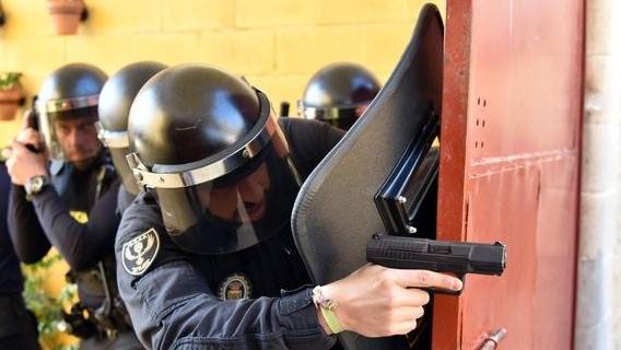 Guardia Civil y Policía Local se unen en tareas formativas