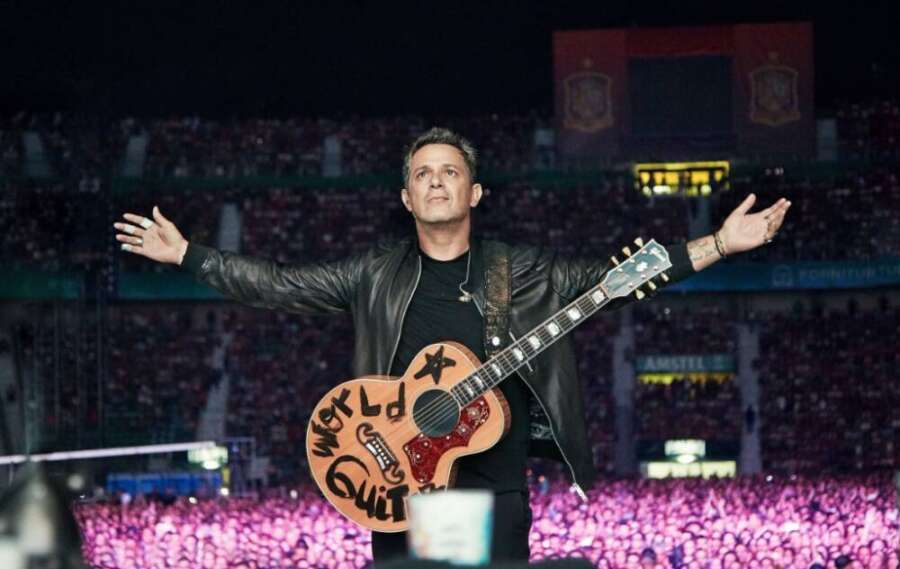 alejandro sanz