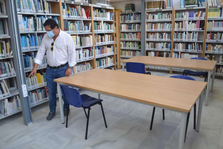 ABRE SALA LECTURA-CONSULTA (5)