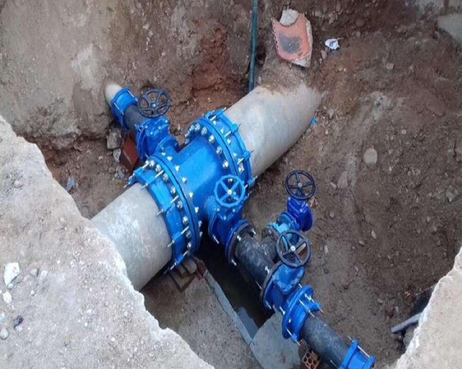 Red Aqualia. Imagen de archivo. Catorce calles de La Línea sufrirán cortes o baja presión el próximo martes por mejoras en la red