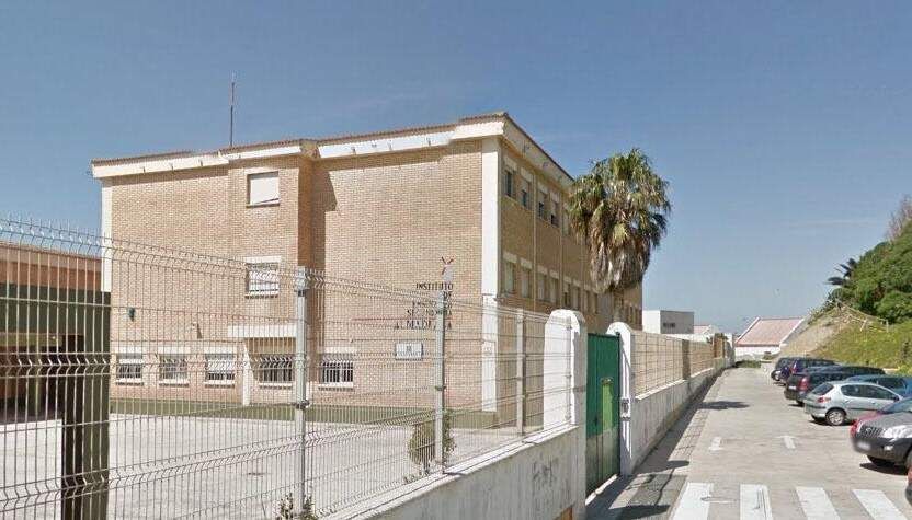 IES Almadraba Tarifa, uno de los colegios que ha invertido la Junta. 