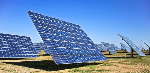 Energía Solar Fotovoltaica. Imagen de archivo. Castellar pide a la Junta que considere sus alegaciones en el trazado de las fotovoltaicas