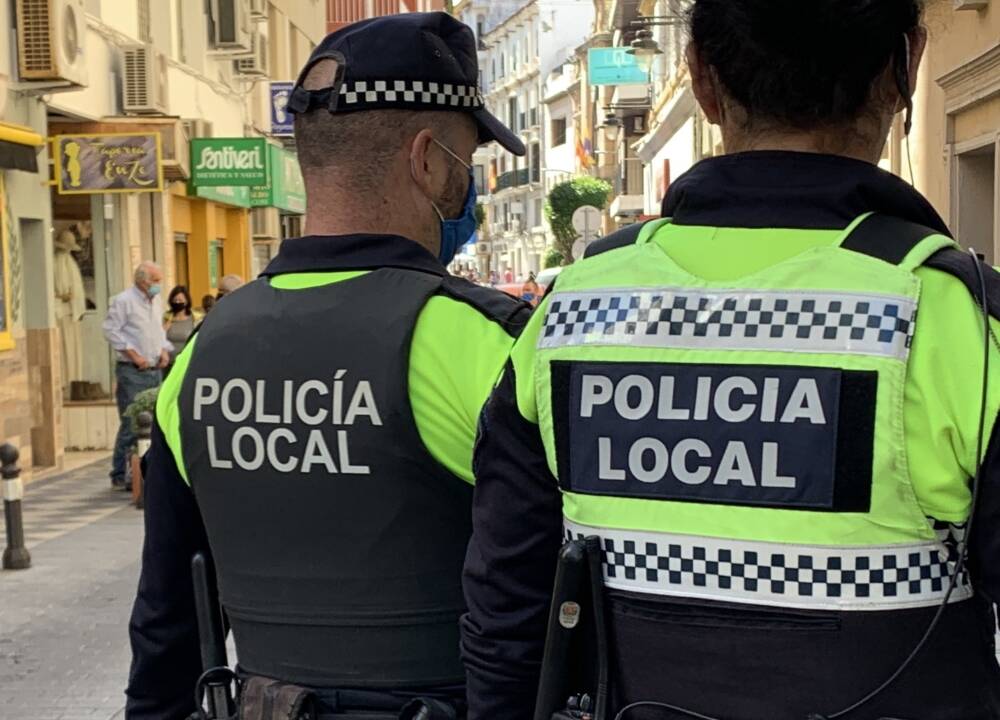 policía local