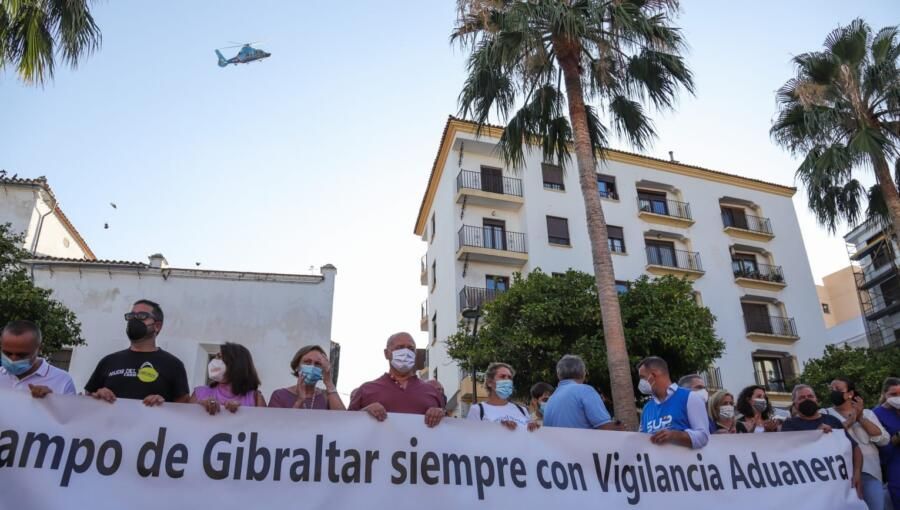 Pancarta con Helicoptero SVA 1