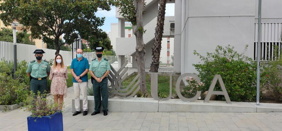 Visita Comandancia Guardia Civil a la UCA en Algeciras