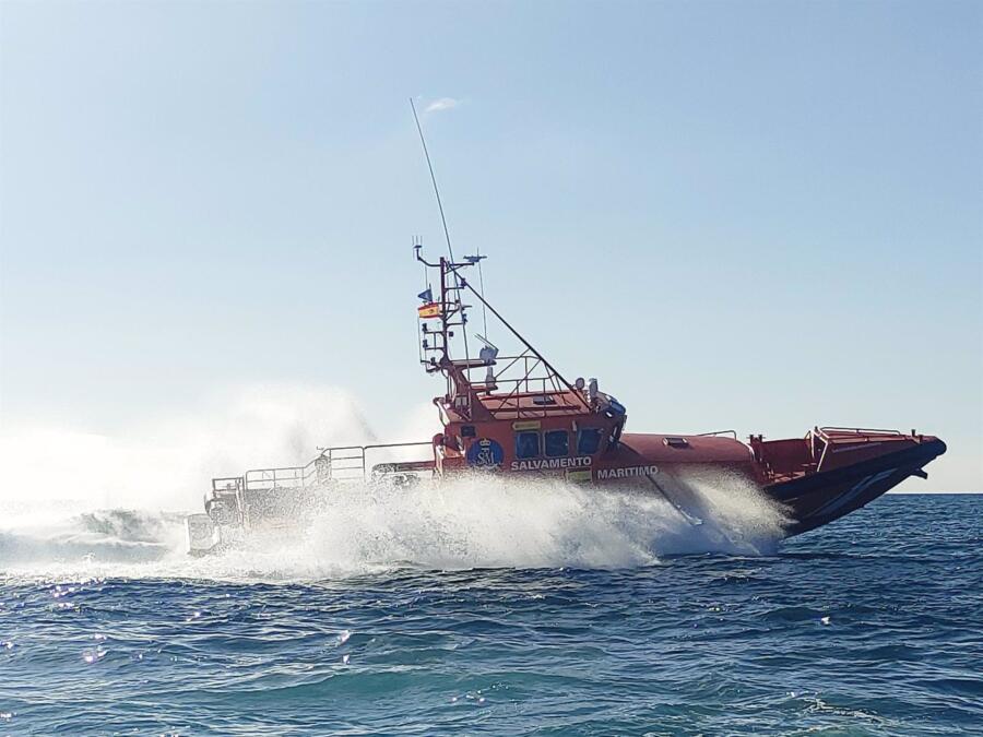 Cádiz.-Sucesos.- Rescatada en Algeciras una persona que había caído al agua