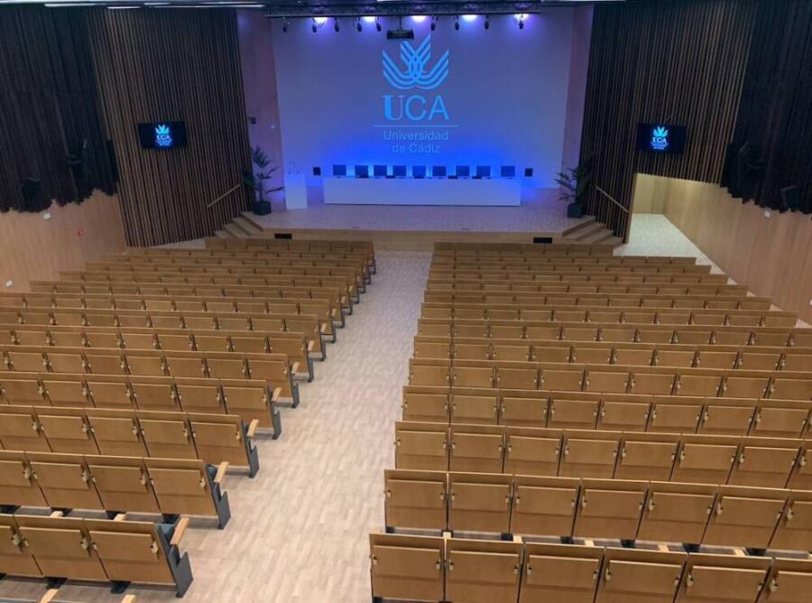 Salon actos UCA