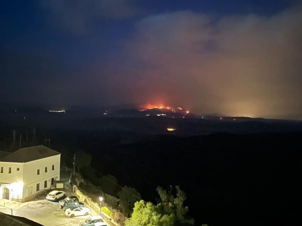 Incendio Estepona desde Castellar