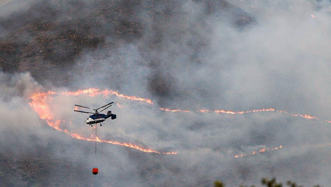 Málaga.-Incendios.-Infoca autoriza la vuelta paulatina a sus viviendas de los 250 vecinos de Genalguacil