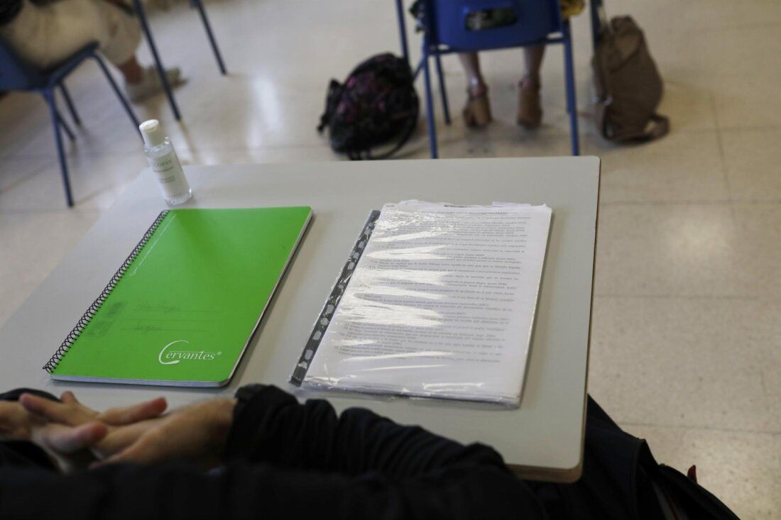 Cuardernos en un aula