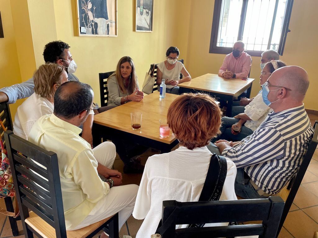 Imagen encuentro militancia con Irene García en Trebujena
