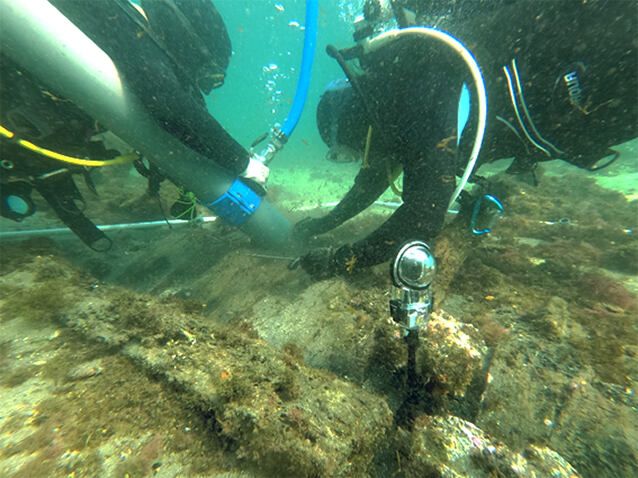 Trabajos de limpieza y documentacion de arquitectura naval de un pecio moderno