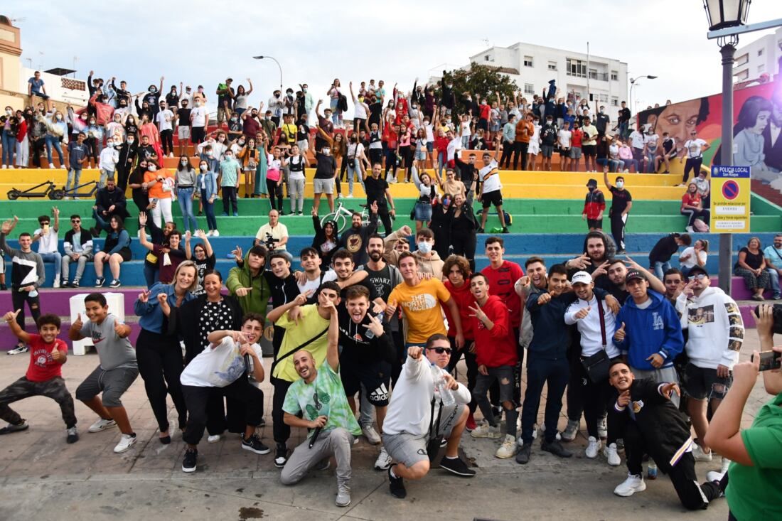Creatividad Ingenio Y Rap En La Batalla De Gallos Freestyle De San Roque