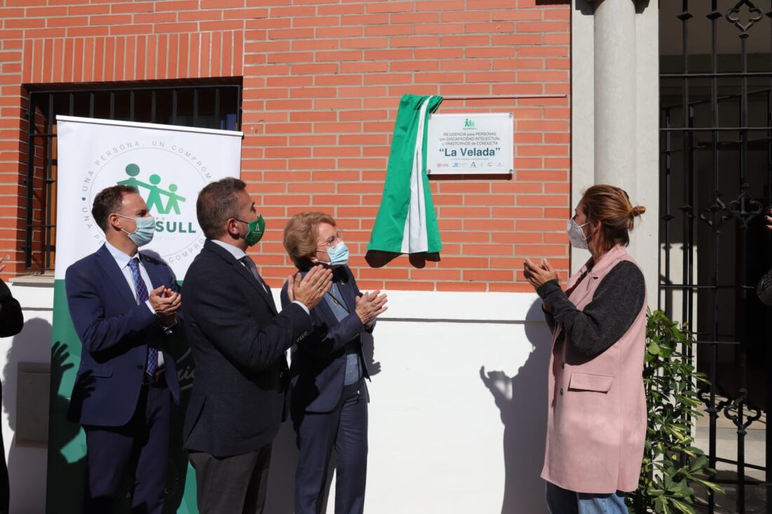 f4f79ef3-1dab-4a0f-b56a-dd4b5a854221