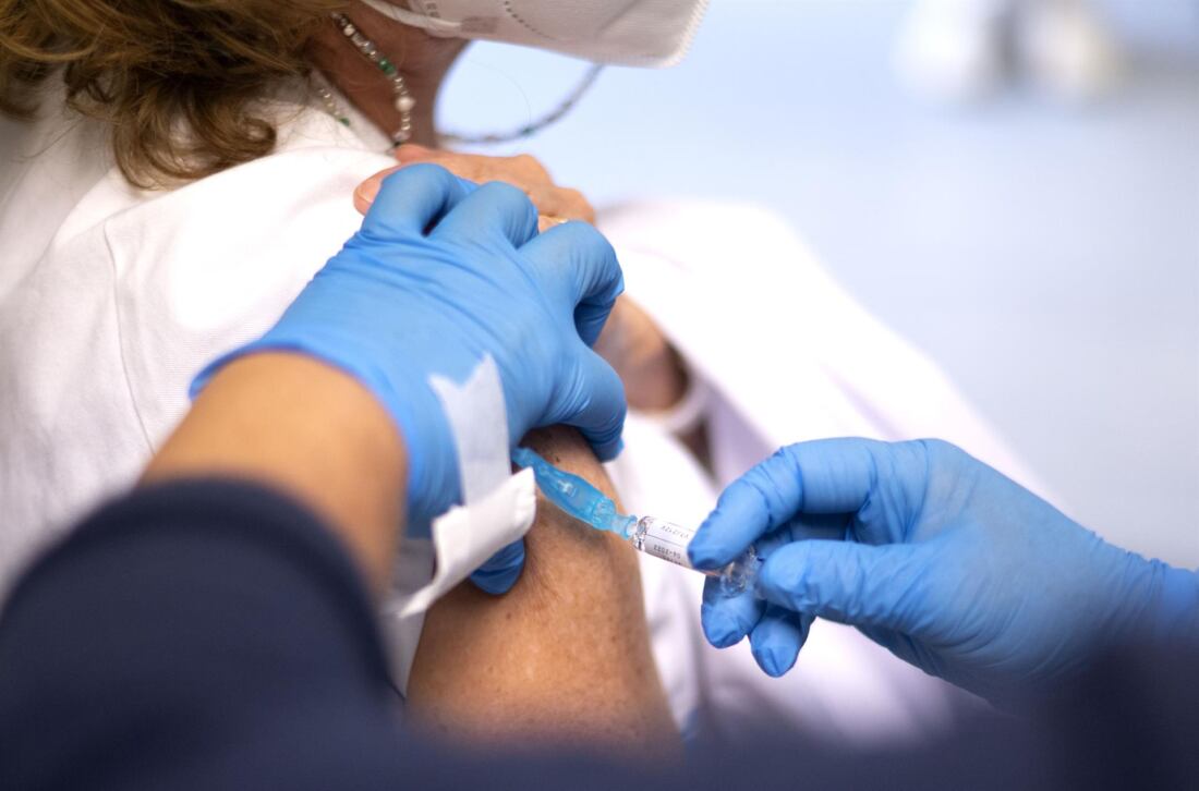 Campaña contra la gripe: puntos dónde vacunarse este miércoles en la comarca sin cita.