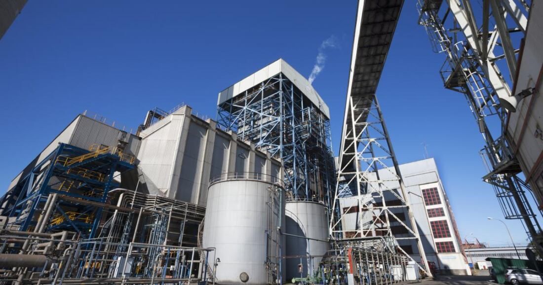 Central térmica Los Barrios. Imagen de archivo. Destinan más de 15 millones de euros en ayudas de Transición Justa para el Campo de Gibraltar