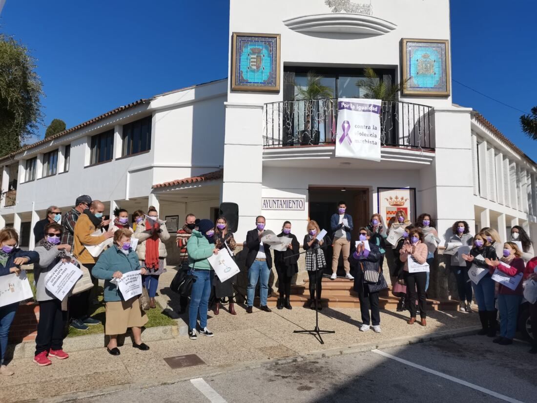 Acto contra la Violencia de Género en Castellar, en imagen de archivo. Una exposición, un mural y una obra de teatro: así Castellar conmemora el 25-N