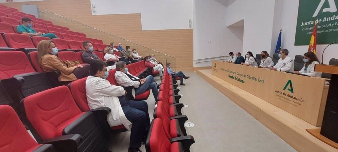 Cádiz.- El Hospital de La Línea realiza una formación para mejorar las competencias de jefes de guardia y supervisores