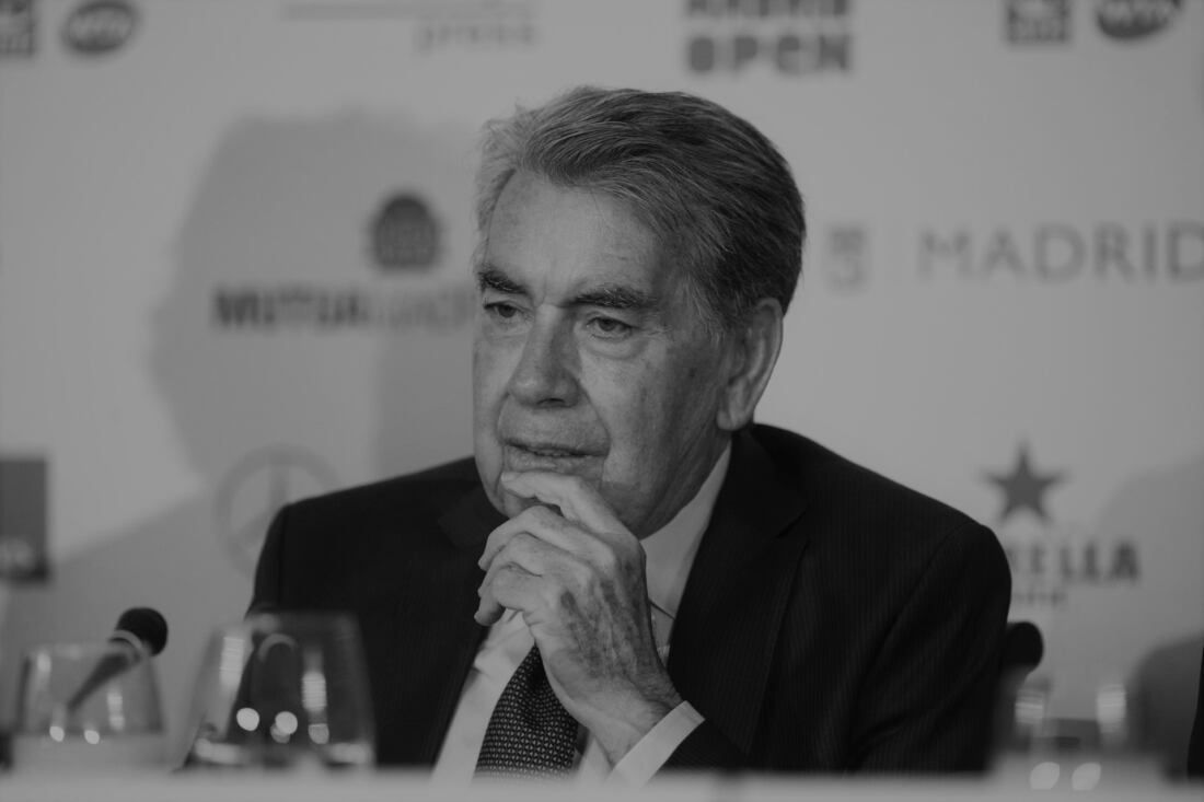 manolo santana