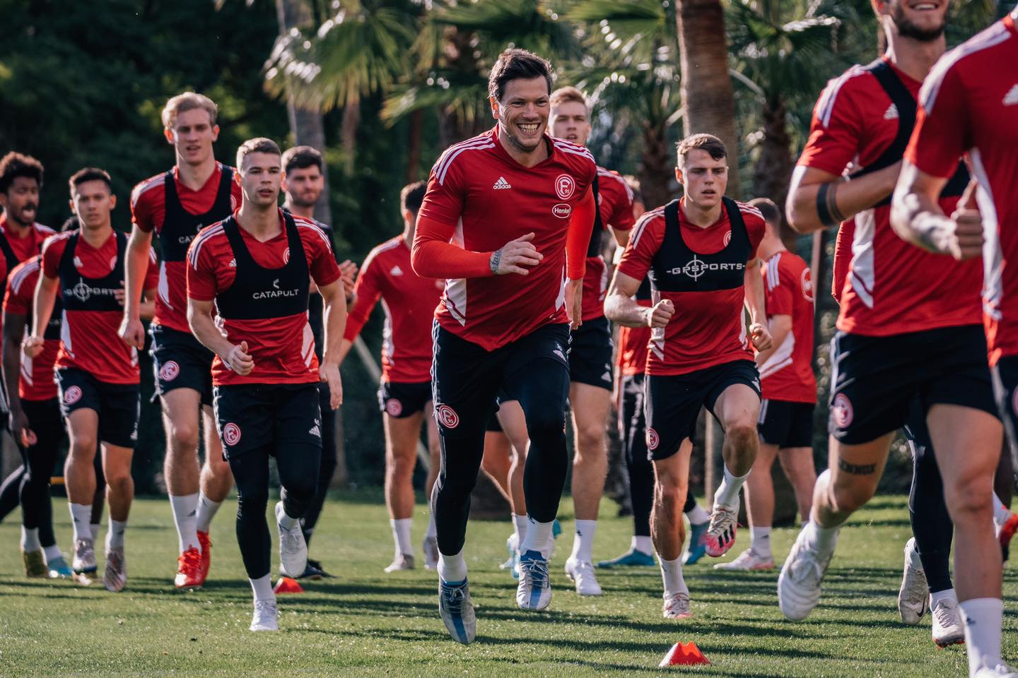Los jugadores del Fortuna Düsseldorf se entrenan en Marbella/FOTO: f95
