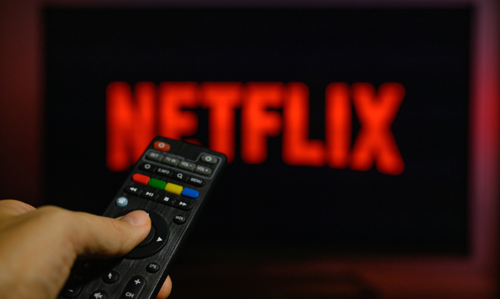 Netflix bloqueará las cuentas compartidas que no se conecten desde el WiFi del mismo hogar pasados 31 días. Imagen de archivo.