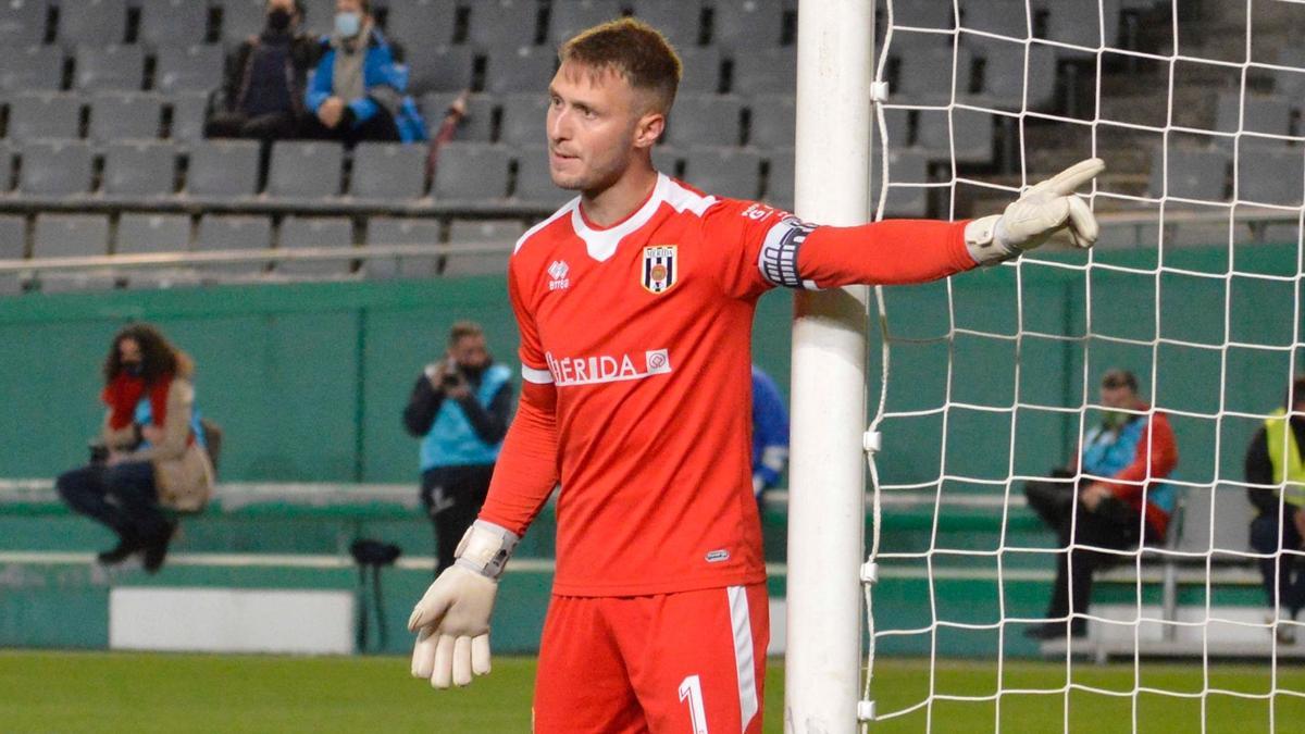 El ex portero de la RB Linense, Javi Montoya, en un partido del Mérida AD/Foto: El Periódico de Extremadura