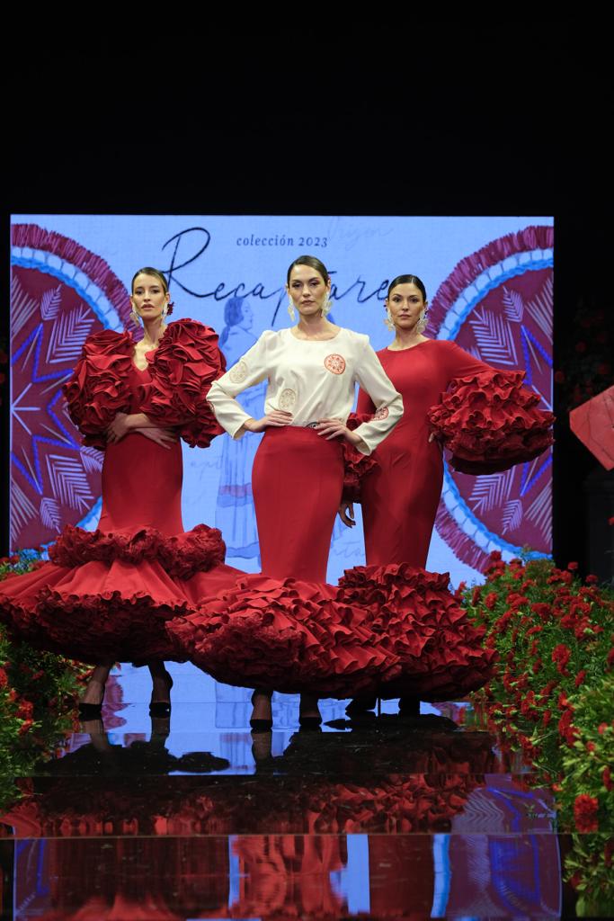 Los diseños de Juanma Saavedra desfilan en la pasarela Tío Pepe en Jerez. Foto: @christiancp_photo.