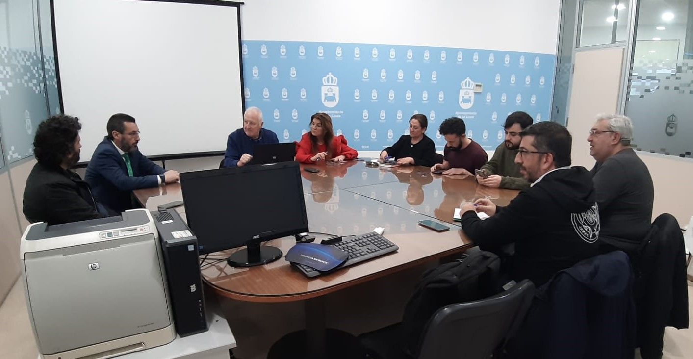Un momento de la reunión del comité de hermanamiento.