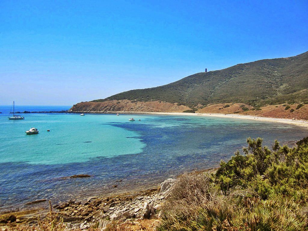 Cala Arena. El Ayuntamiento de Algeciras impulsa su transformación como Destino Turístico Inteligente.