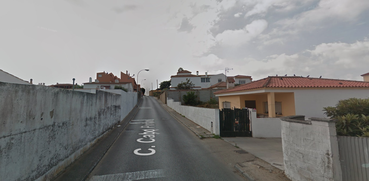 Calle Cabo Peñas. Varias calles del Rinconcillo sufrirán cortes de agua a lo largo de esta semana