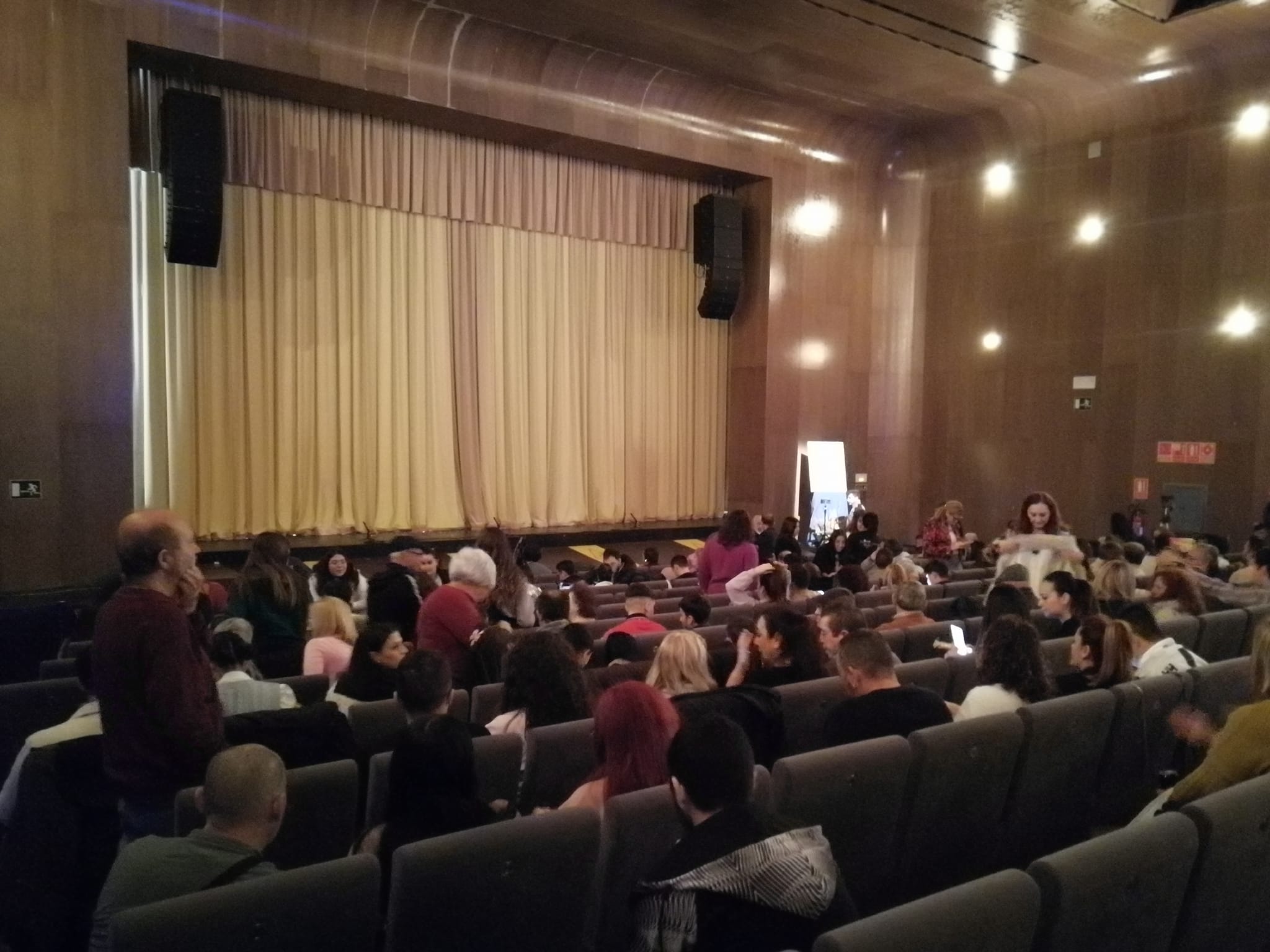 Concurso Oficial de Agrupaciones del Carnaval Especial 2023: El Teatro Florida vuelve a llenarse de coplas, risas y papelillos en la segunda semifinal