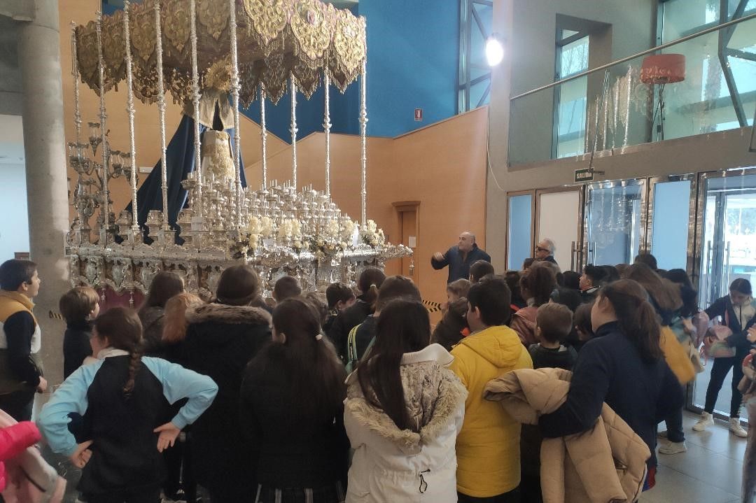 Más de 10.000 personas visitaron la Exposición de Enseres Cofrades celebrada en el Palacio de Congresos.