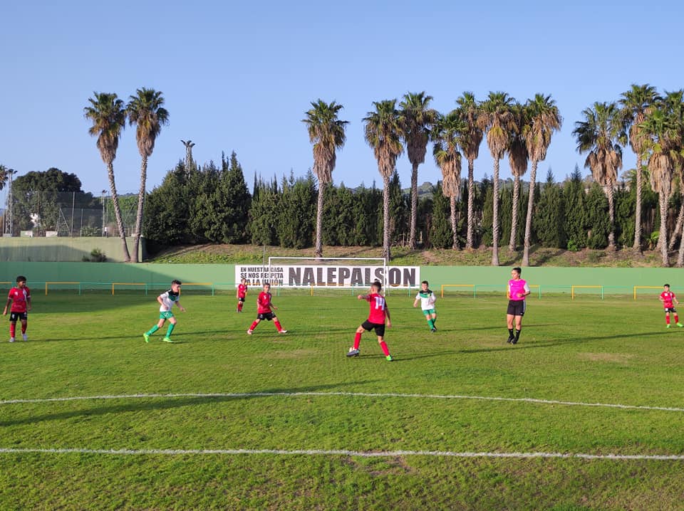 Casi un millar de niños y niñas de todas las edades se reúnen en el Complejo Deportivo de San Rafael por el Día del Deporte