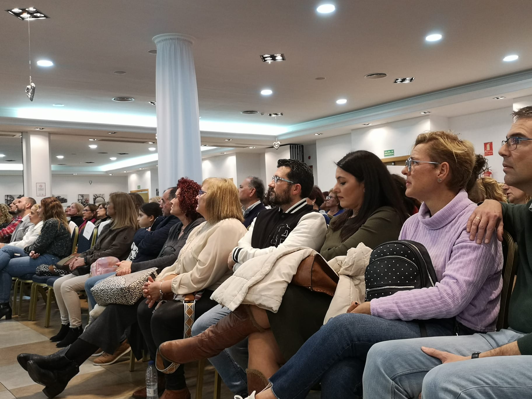 La conferencia de Alfonso Sánchez y Alberto López ‘Los Compadres’, en imágenes 