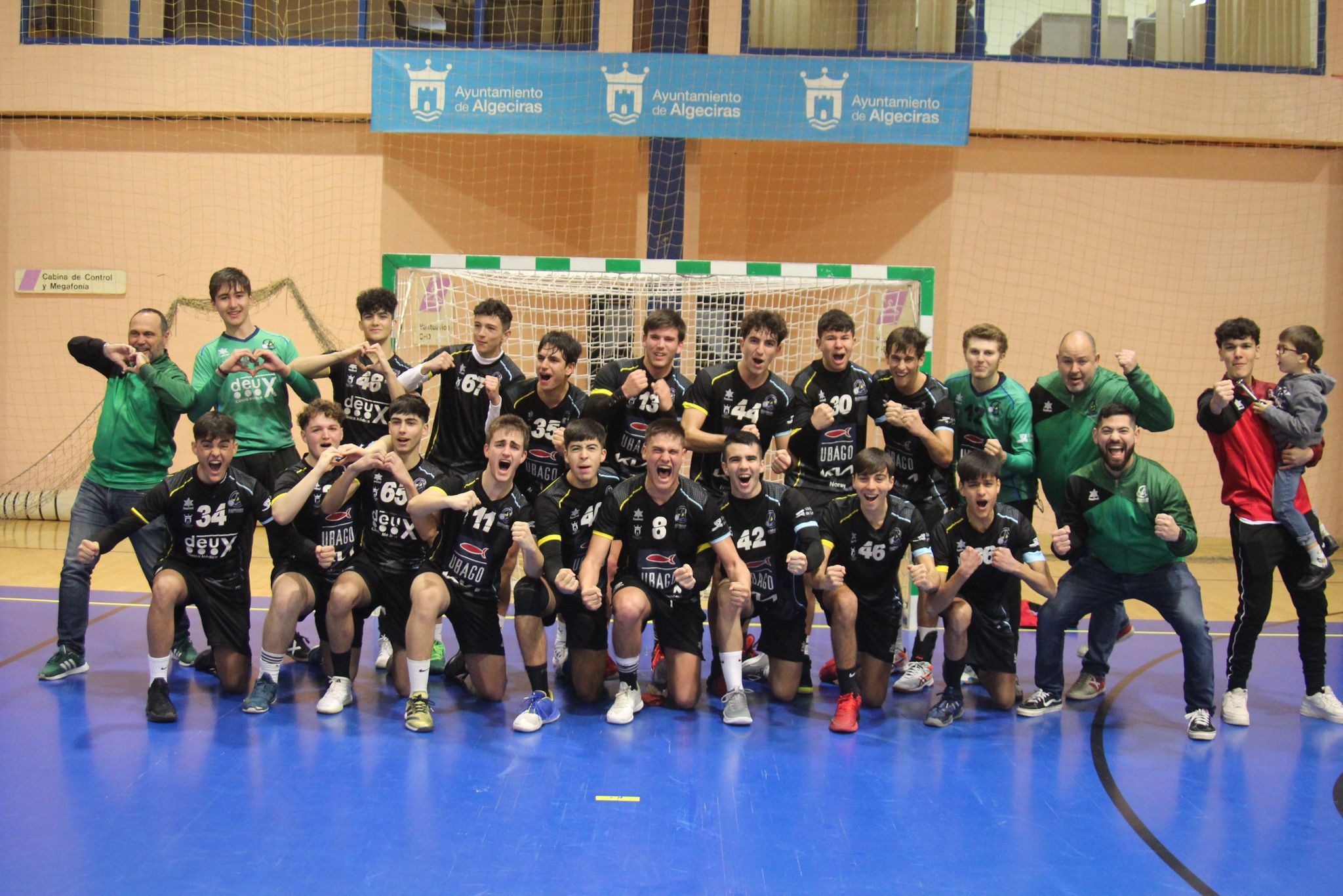 Los componentes del equipo juvenil del BM Ciudad de Algeciras