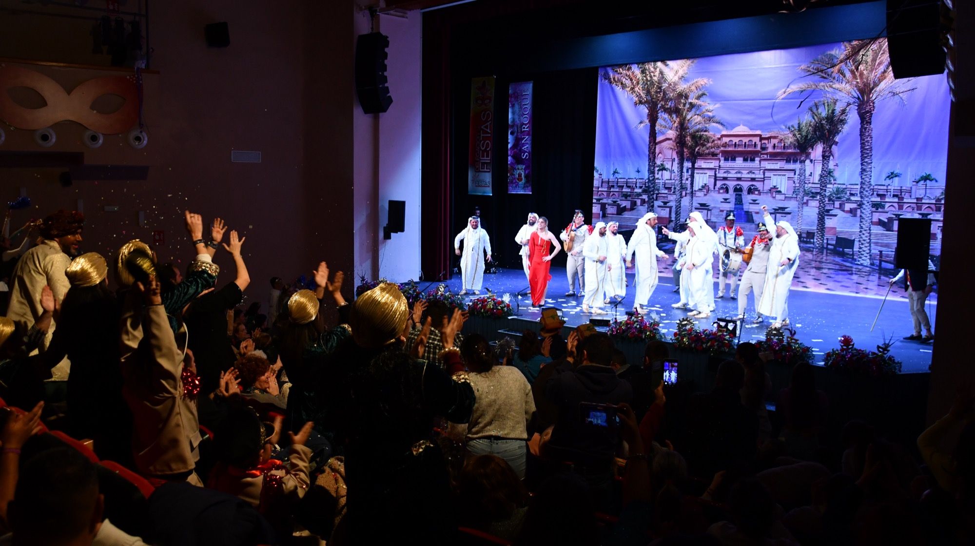 'Que nos quiten lo bailao' y 'La poca vergüenza', vencedoras en la final de San Roque.