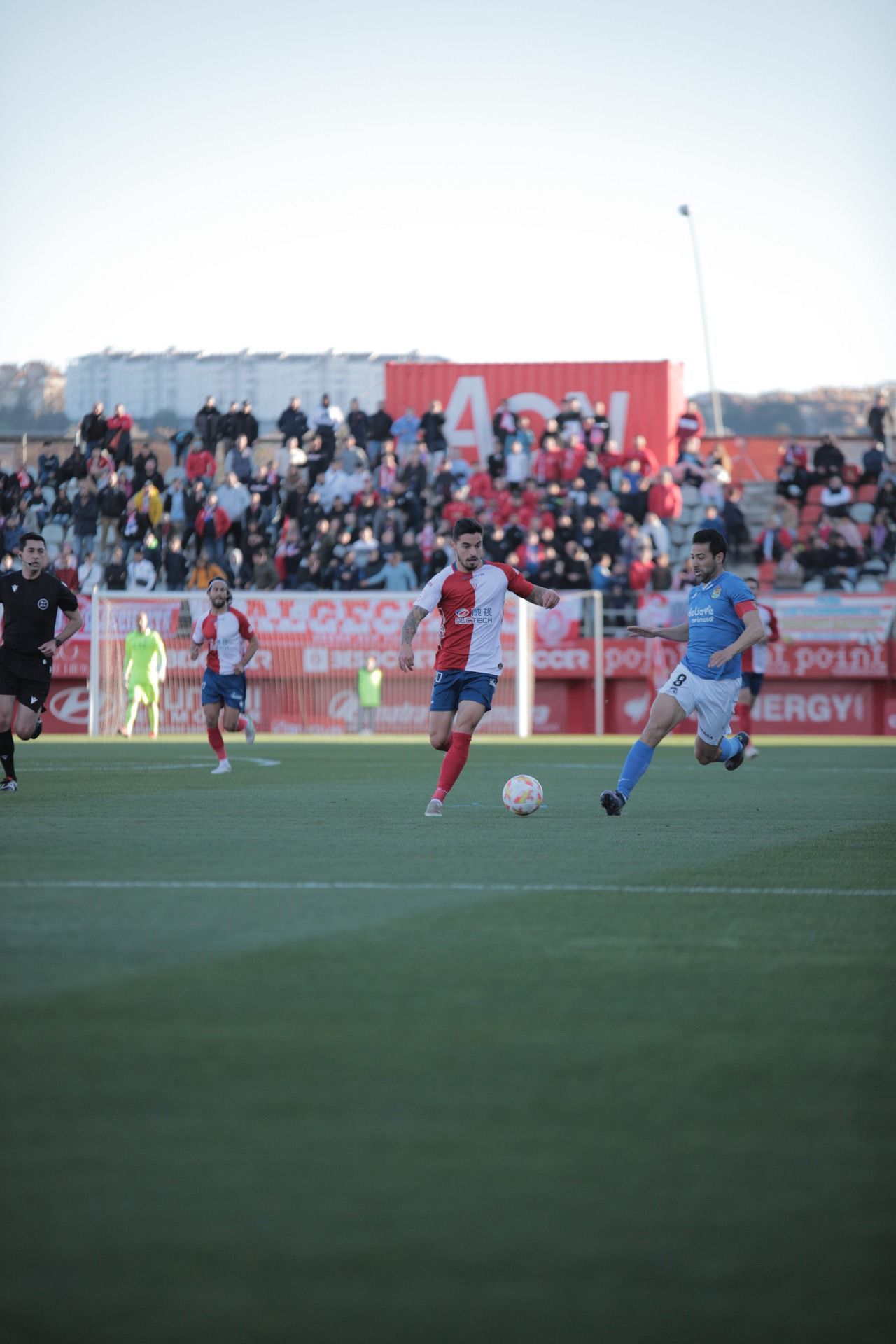 Algeciras y Fuenlabrada jugaron un duelo directo por la permanencia. FOTO: ACF